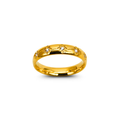 Gold sunburst gemstone ring with five sparkling stones, 3.9mm band